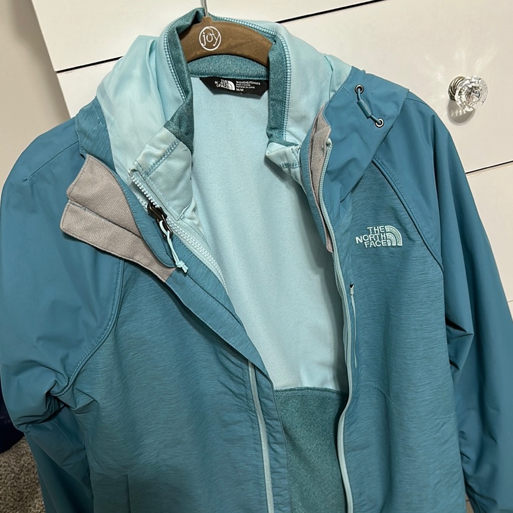 The North Face Blue Ski & Snow Jacket Water-Resistant